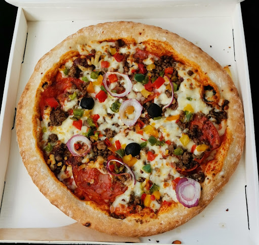 THE BLACK BOX NOGENT-SUR-SEINE - Distributeur de pizza 24h/24 7j/7