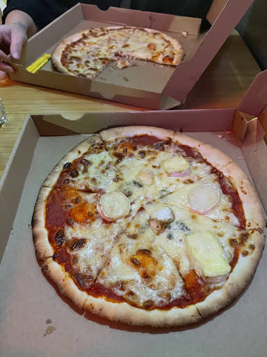 Marco's Pizzeria