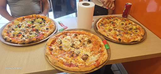 Pizza House’s