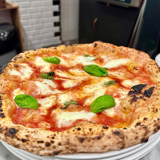 Scugnizzo Pizzeria