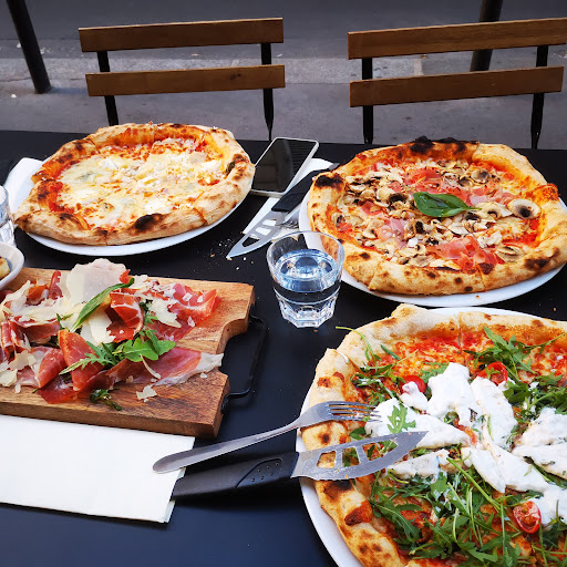 Gustino Pizza