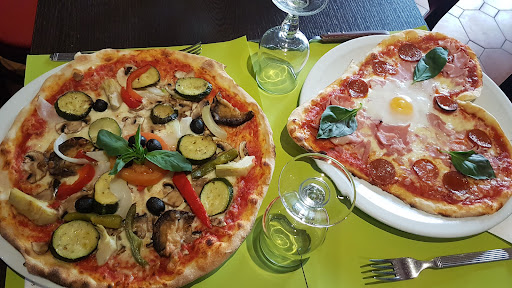 Pizza Flora