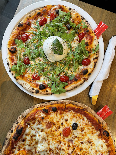 Del Totorino la pizza au feu de bois