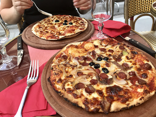 Pizza Fiorentina