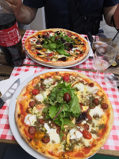 Pizzeria 44