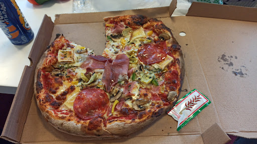 Ozzi Pizza