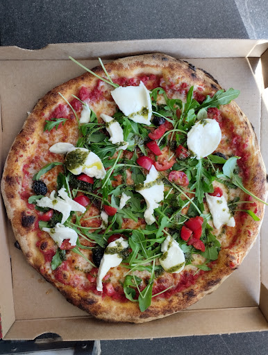 Happy Zapata pizza food truck
