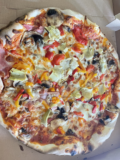 Pasta pizza