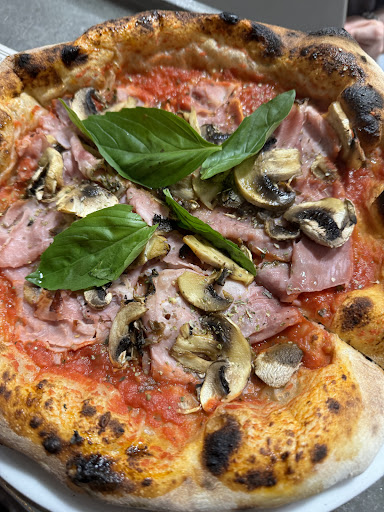 Tredici Lab Pizzeria Forville